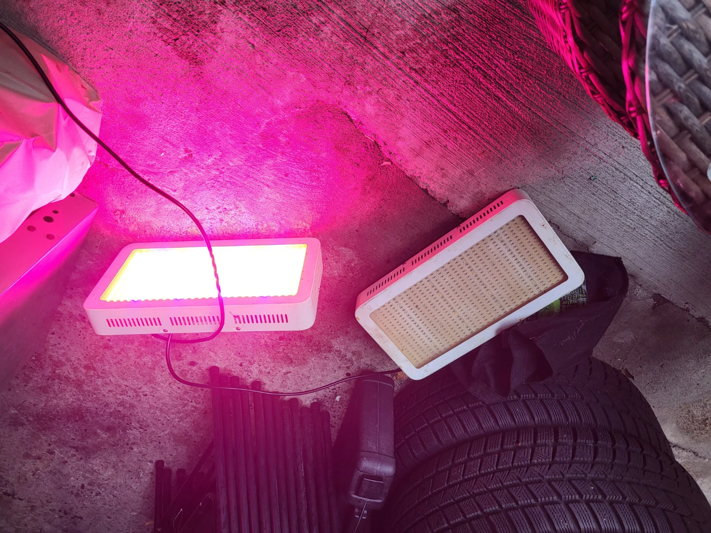 Two LED Grow Lights - photo 2