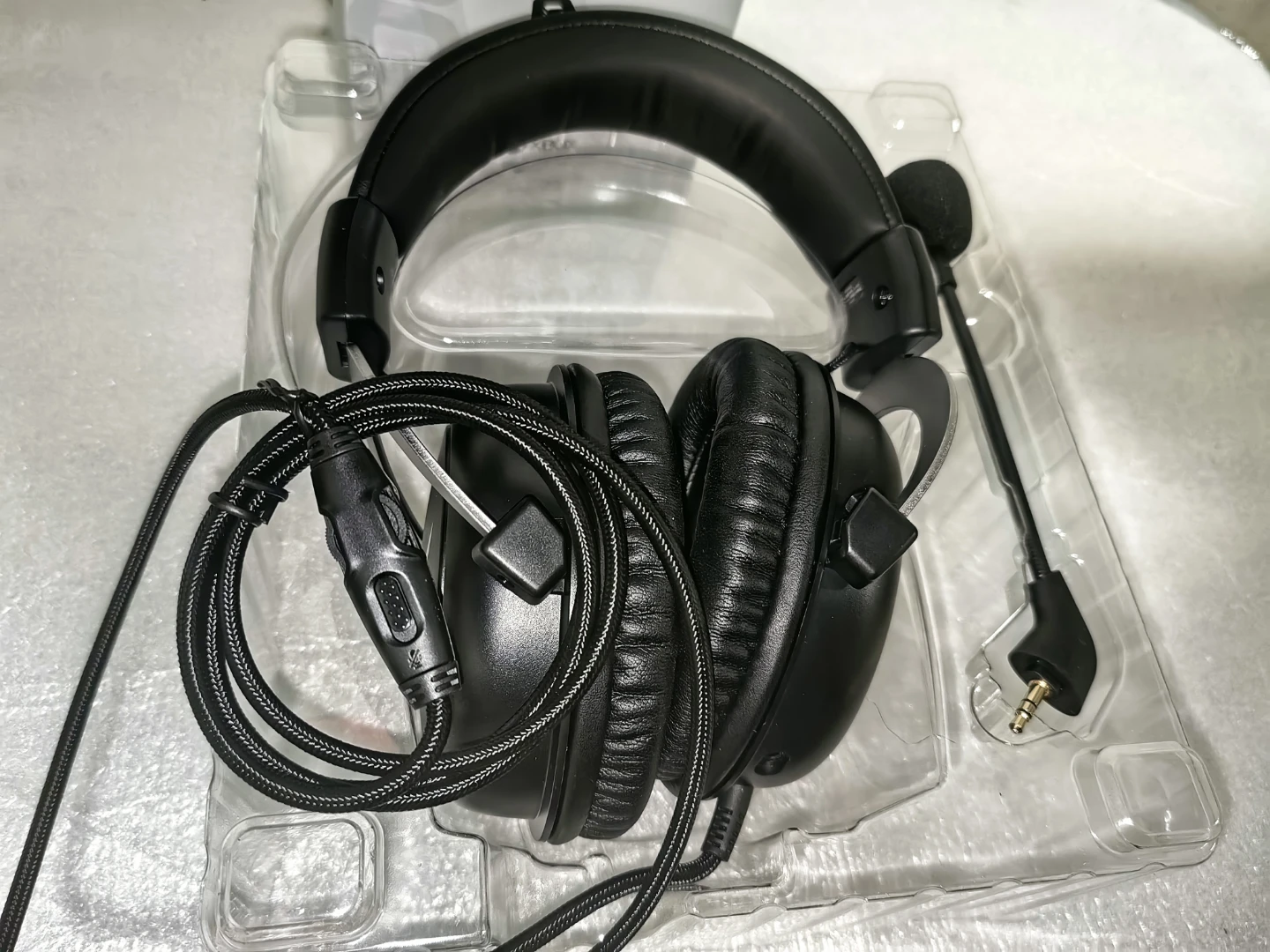 HyperX CloudX Gaming Headset with Microphone - photo 2