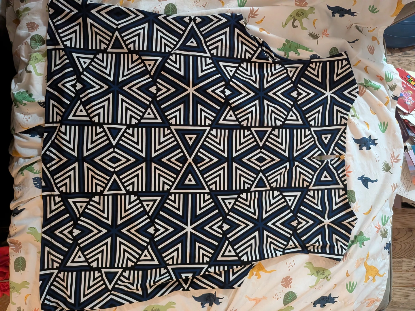 Calvin Klein Women's Geometric Print Top - photo 3