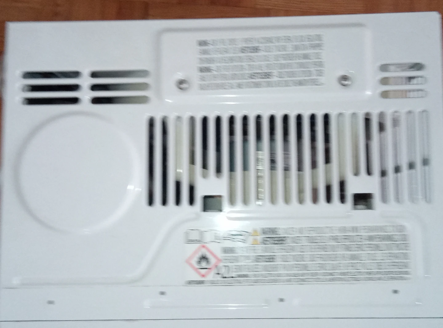 Midea Window Air Conditioner - photo 4