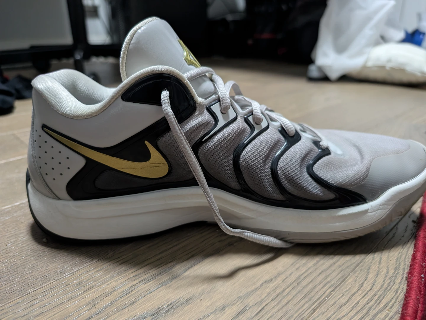 KD 17 "Light Iron Ore/Metallic Gold" sneakers - photo 4