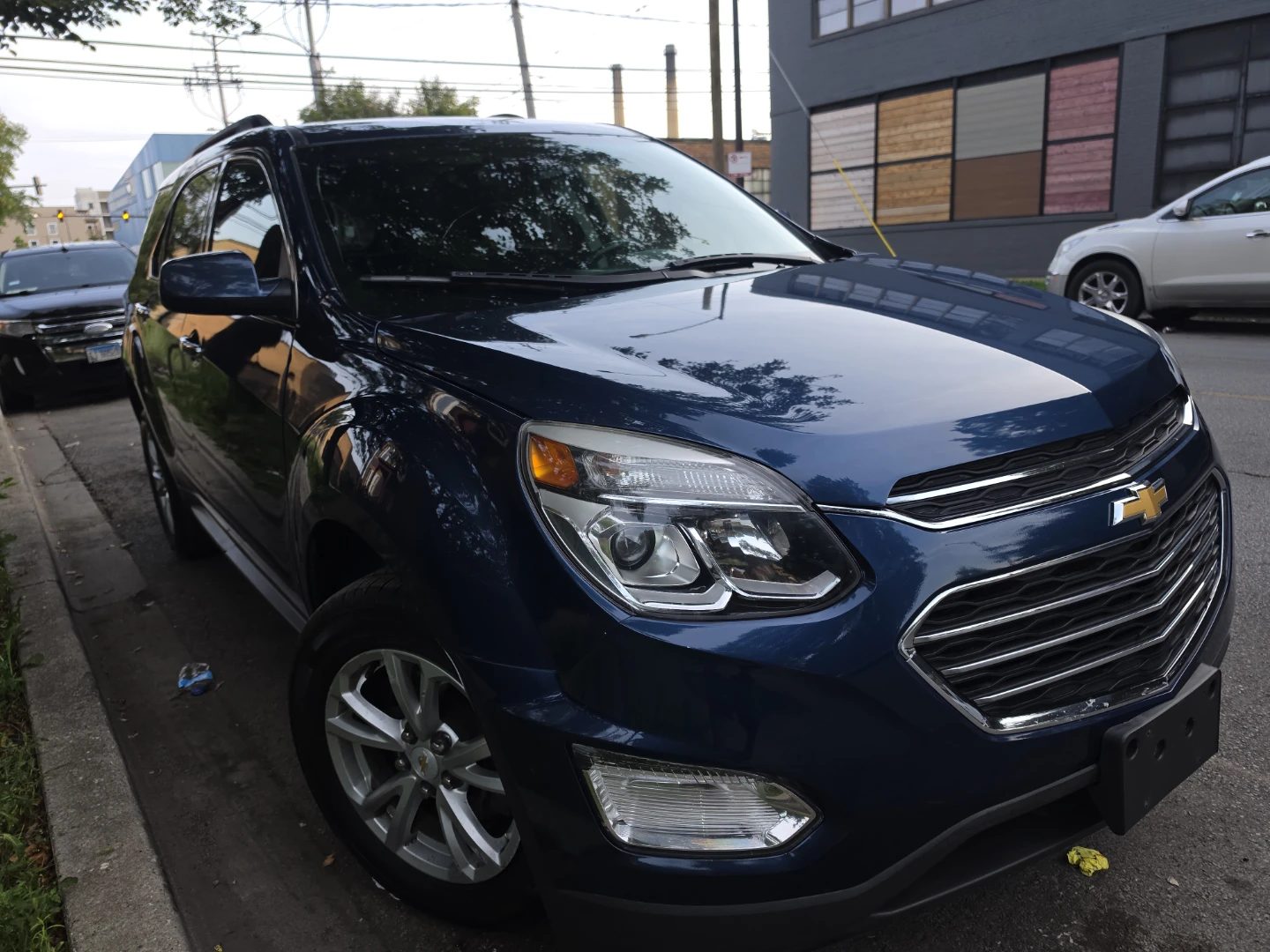 2017  Chevrolet Equinox Awd - photo 3