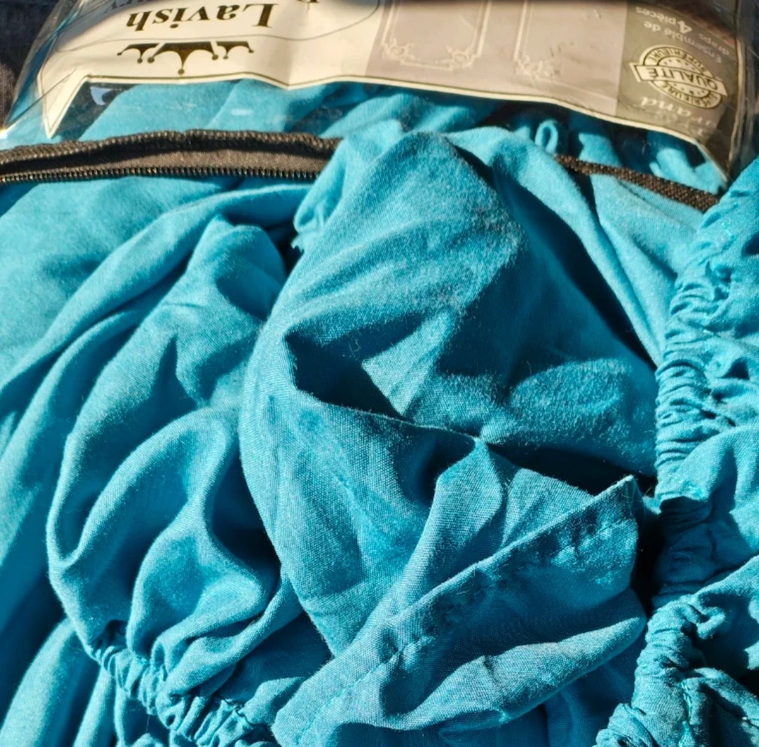 LikeNew🔸Luxury King Size Fitted Sheet (Teal) by Lavish Hotel