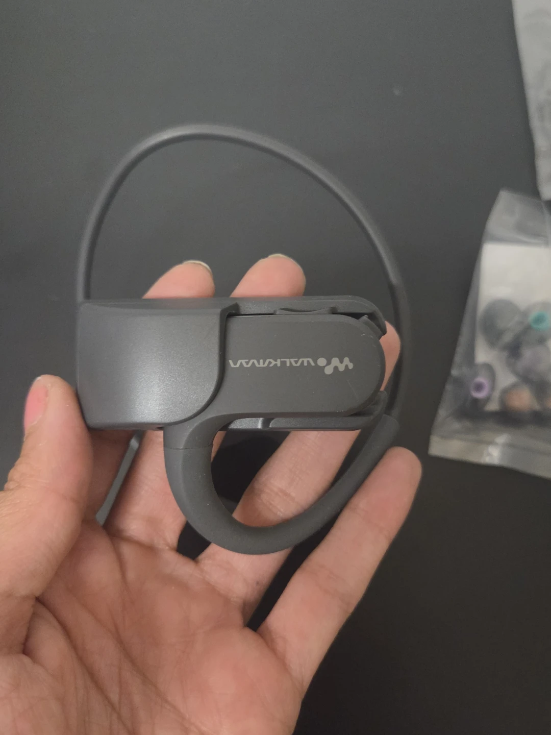 Sony Walkman NW-WS413 Headphones - photo 4