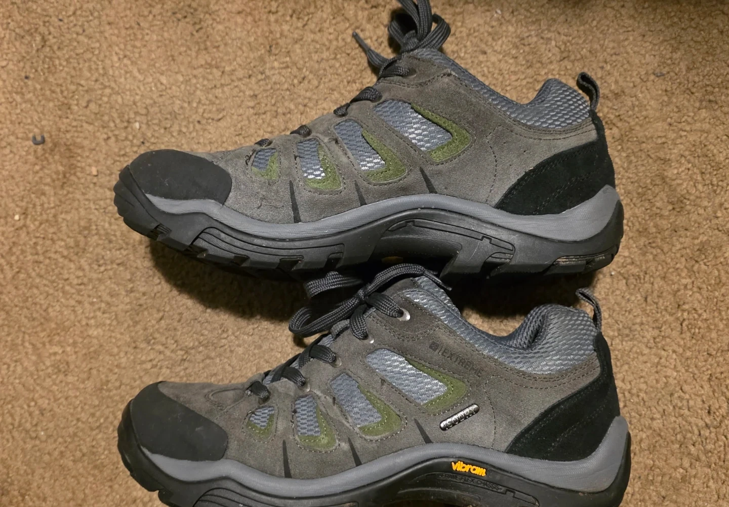 Size 11 + FREEBIE! Mountain Warehouse Extreme Hiking Shoes - photo 4