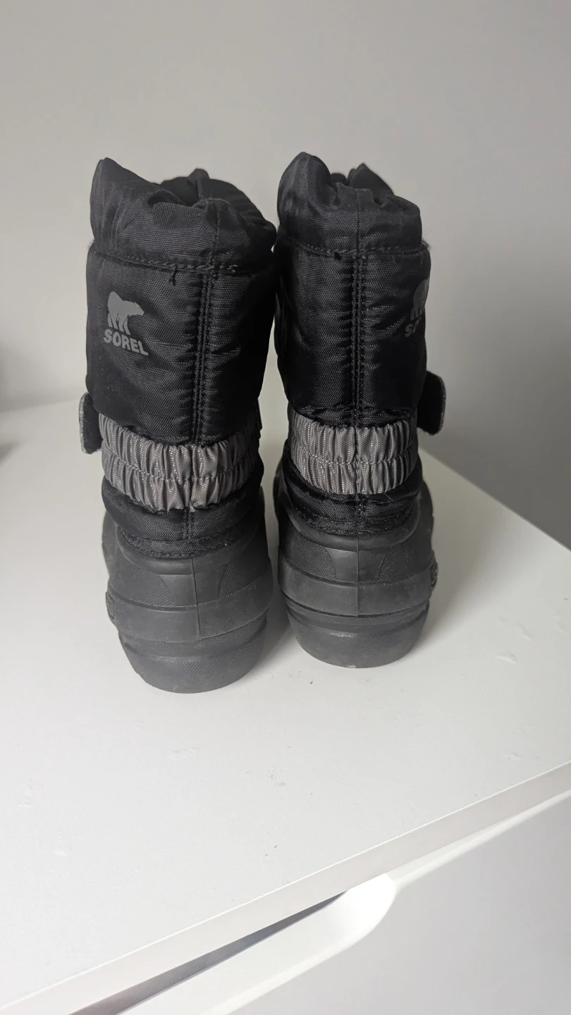 Sorel Flurry Winter Boots – Kids US 10 - photo 2