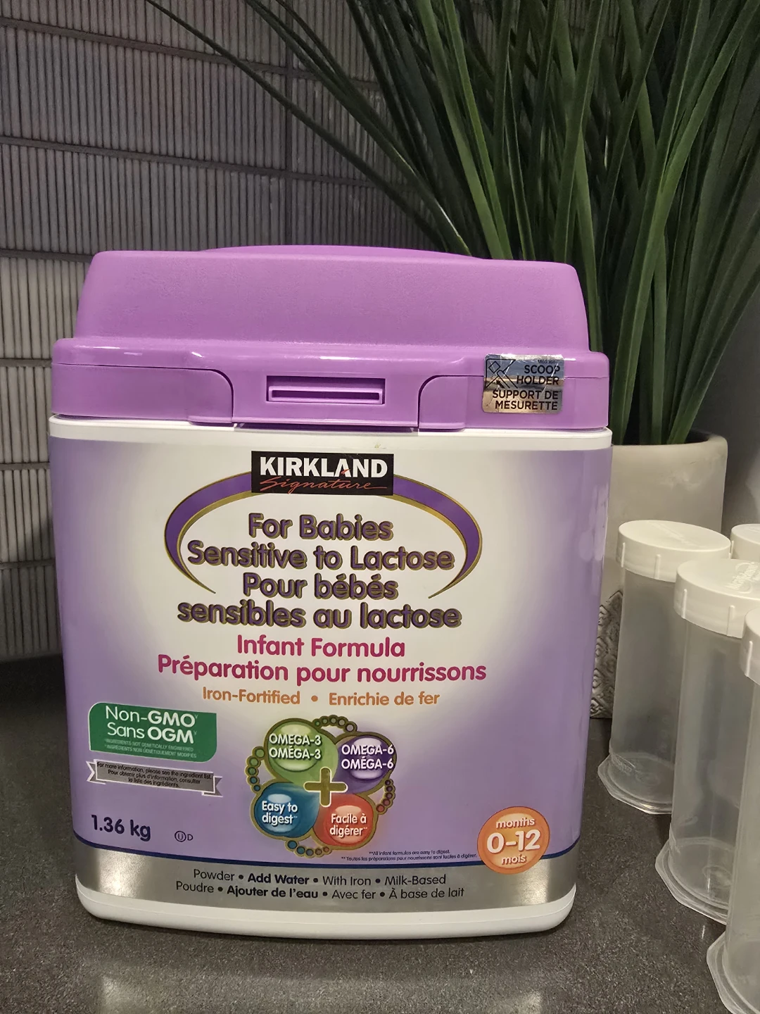 NEW Kirkland Sensitive to Lactose Infant Formula 1.36 kg