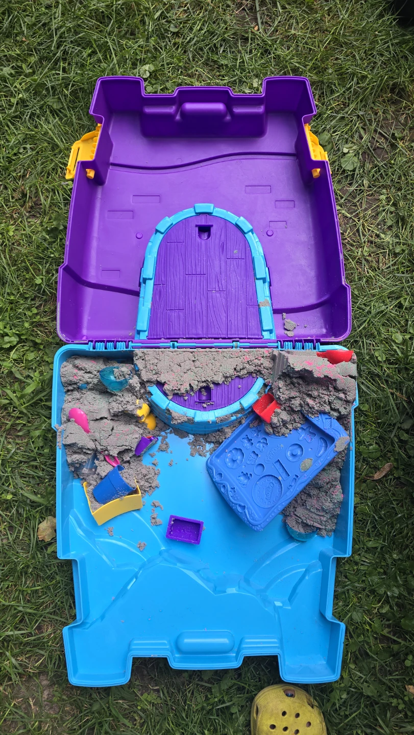 Kinetic Sand Castle Playset - photo 2