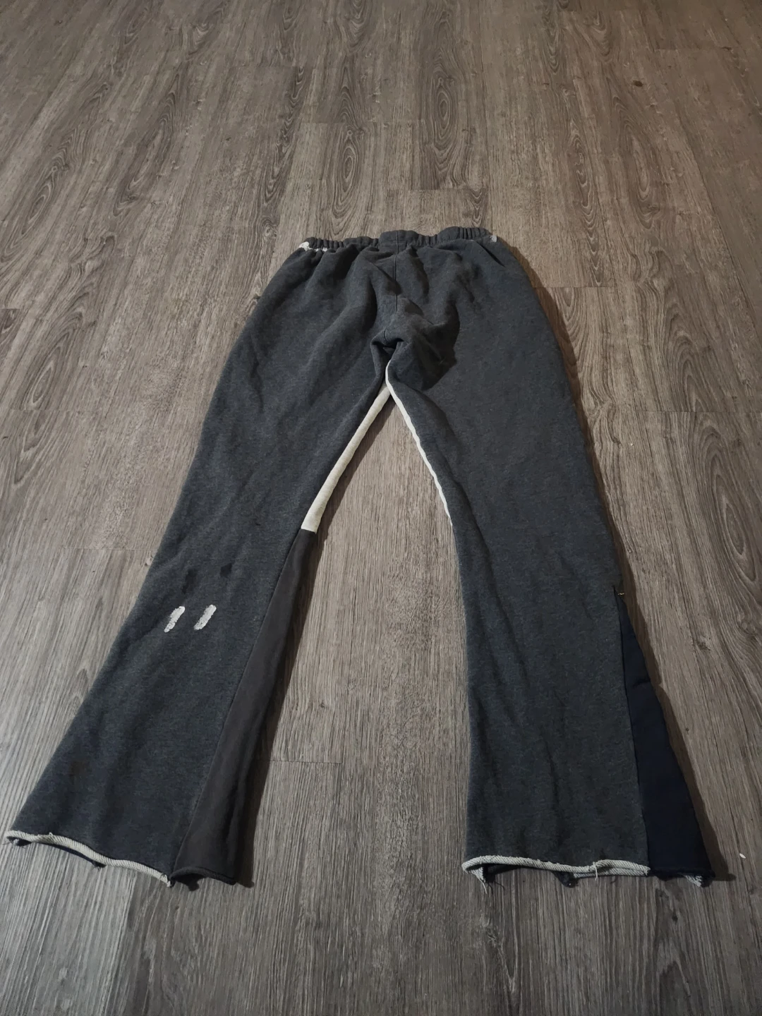 Gallery dept pants - photo 2