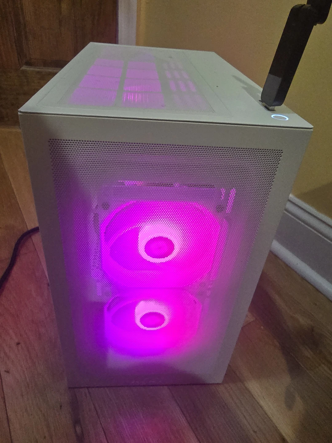 Slightly use pc - photo 2