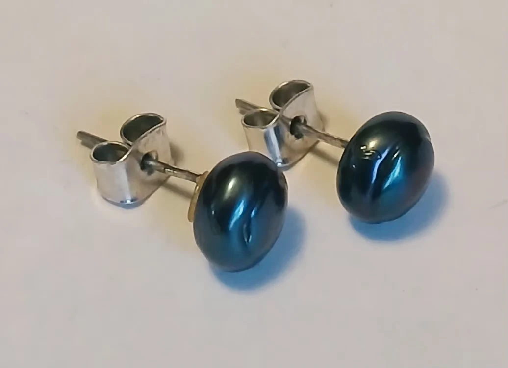 Dark Peacock Pearl Stud Earrings - photo 2