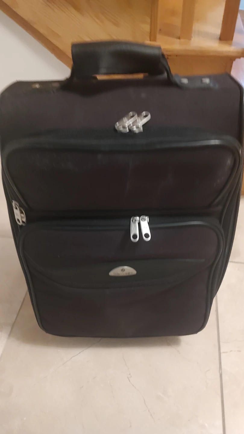 Samsonite Black Carry-On Luggage Bag - photo 2
