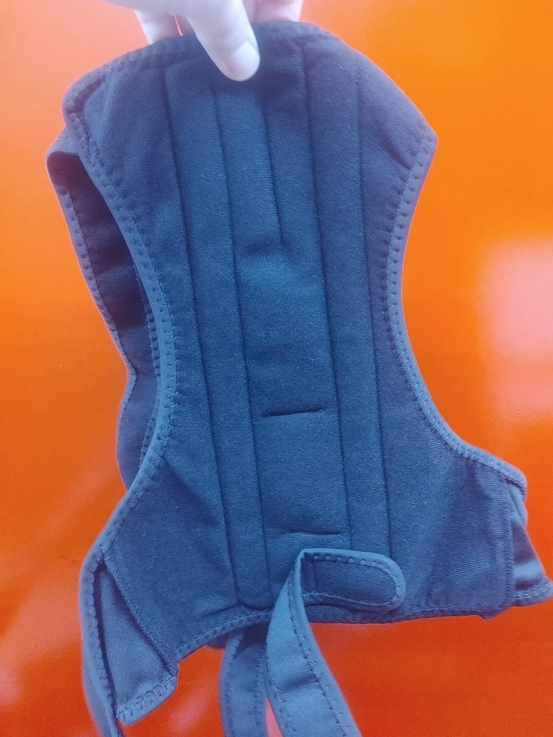 Adjustable back support - photo 3