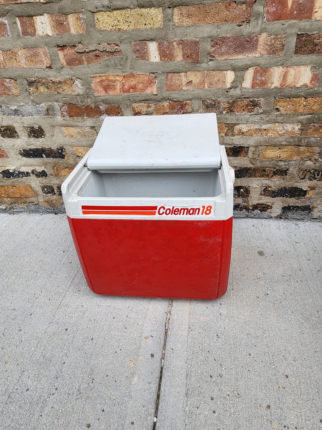 Coleman 18 Quart Cooler - photo 2