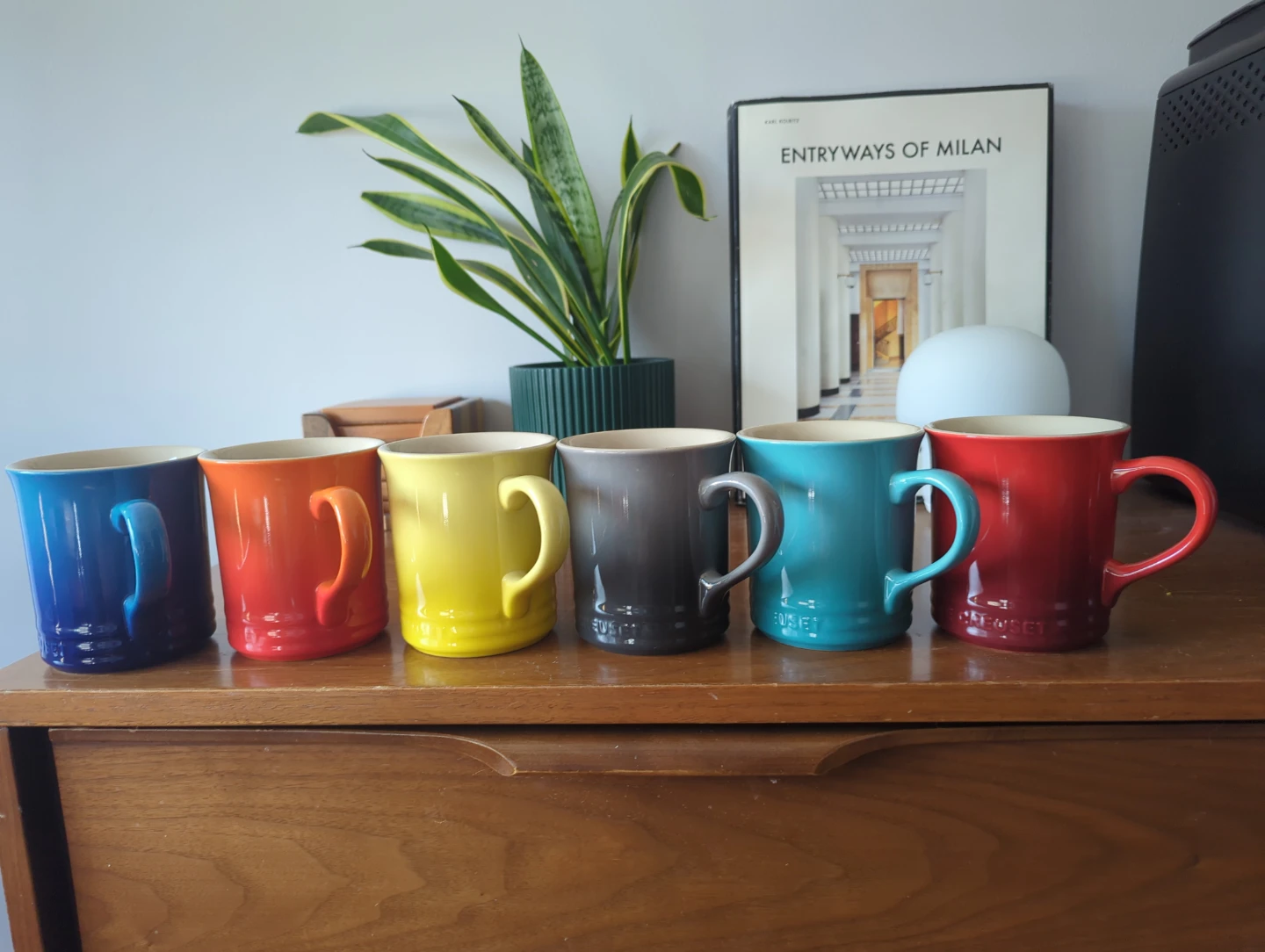 Le Creuset Stoneware Mugs - Set of 6