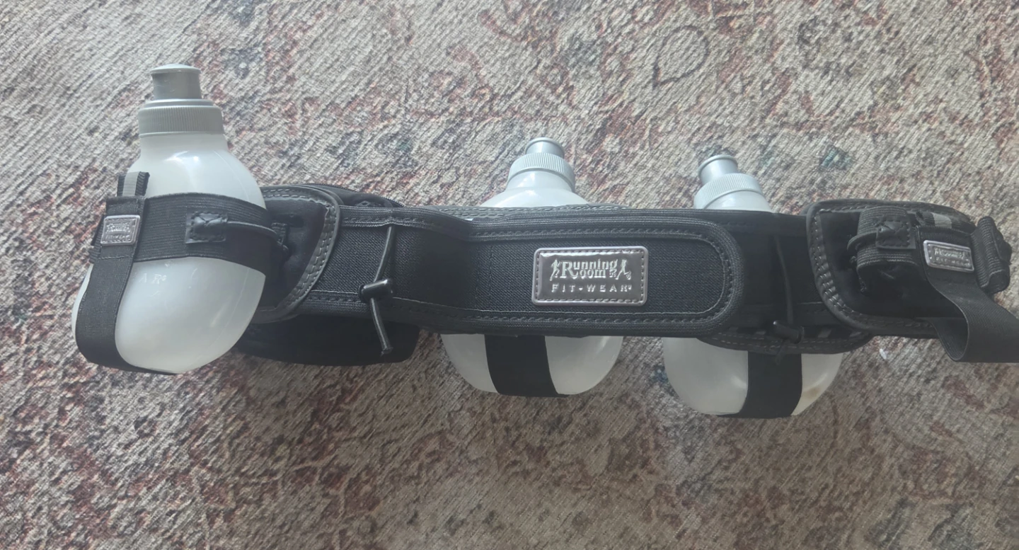 Running Fit-Wear Hydration Belt with 4 Bottles
