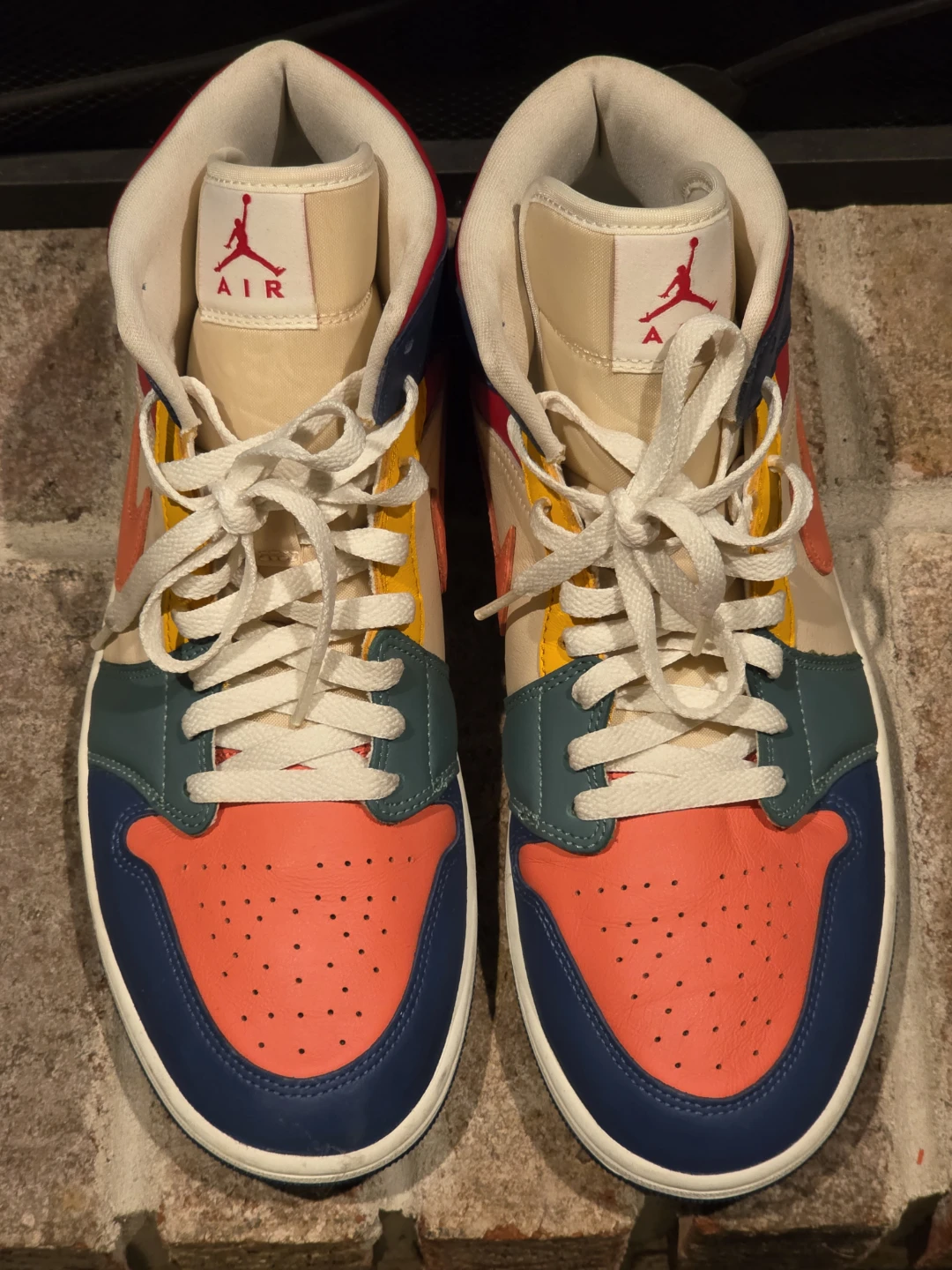 Air Jordan 1 Mid "Shattered Backboard" Multi-Color - photo 4