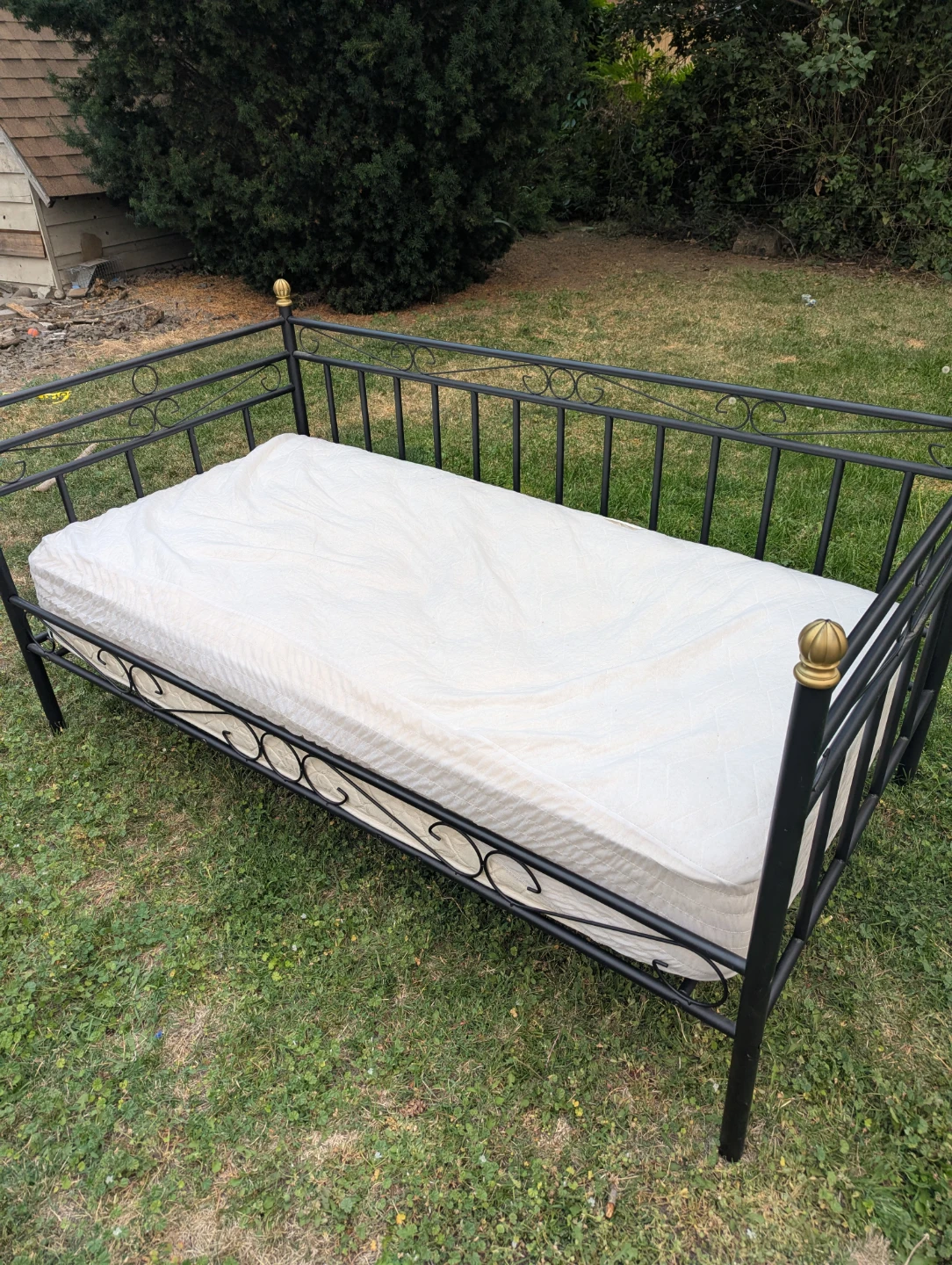 Black Metal Daybed Frame with Mattress