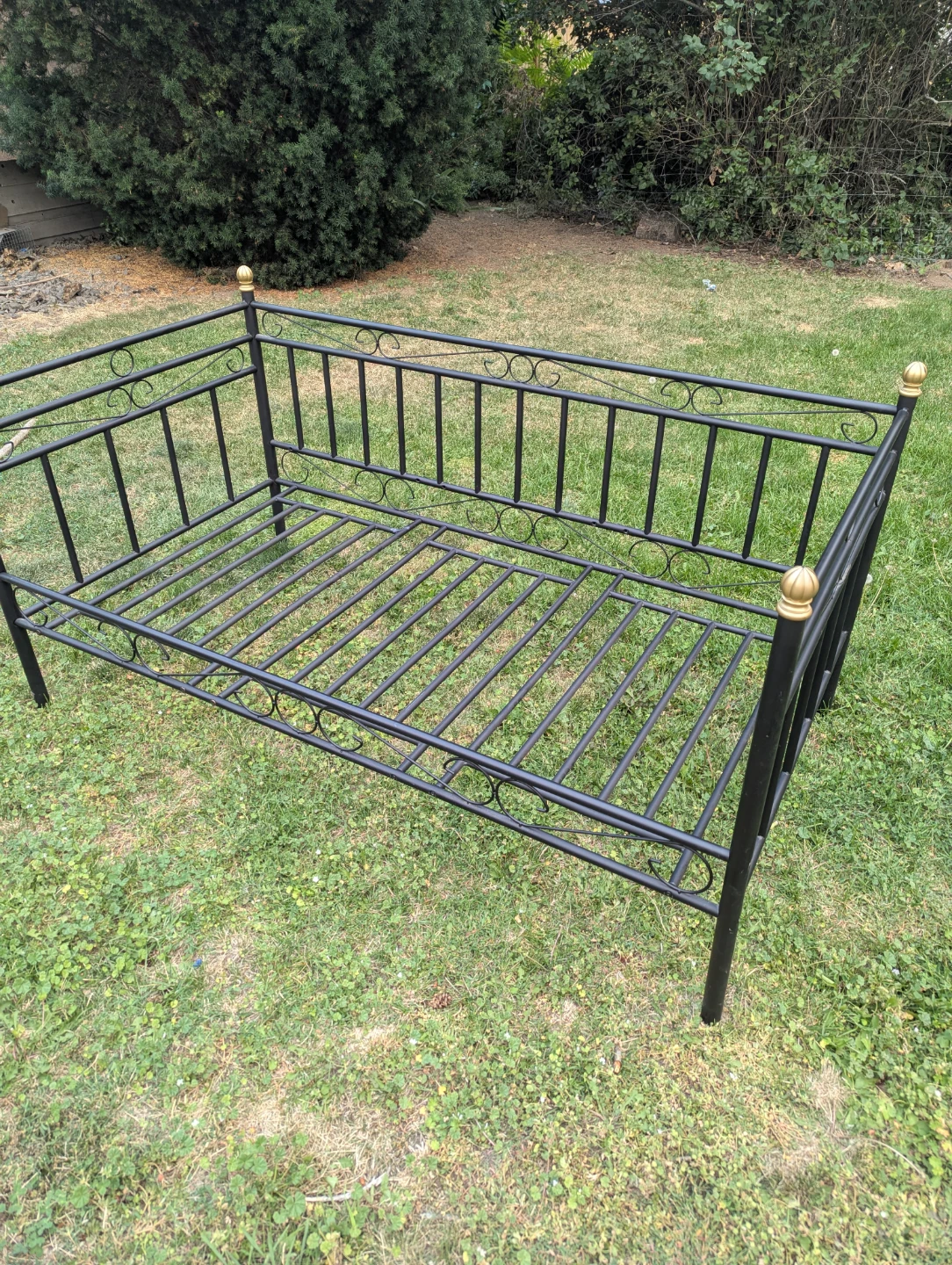 Black Metal Daybed Frame with Mattress - photo 2