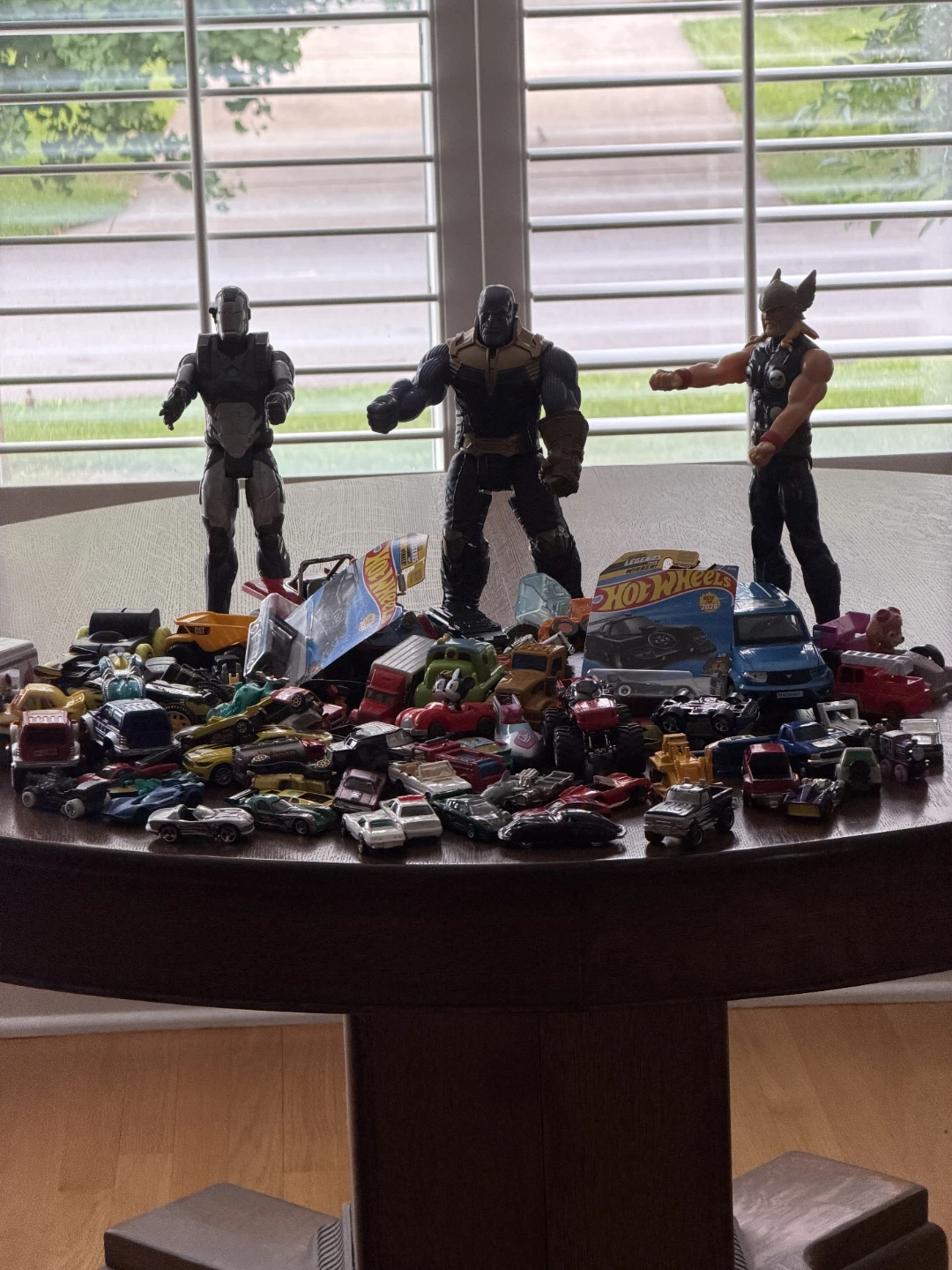 Mixed Toy Lot with Marvel Figures and Hot Wheels Cars