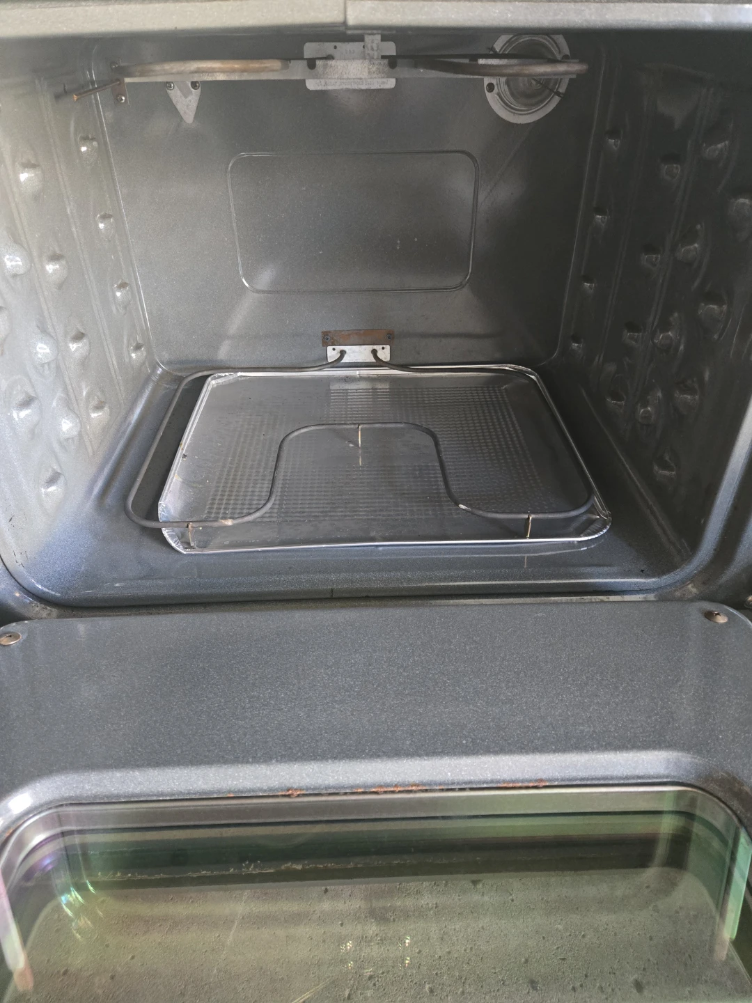 GE  (General Electric) White Stove - photo 5