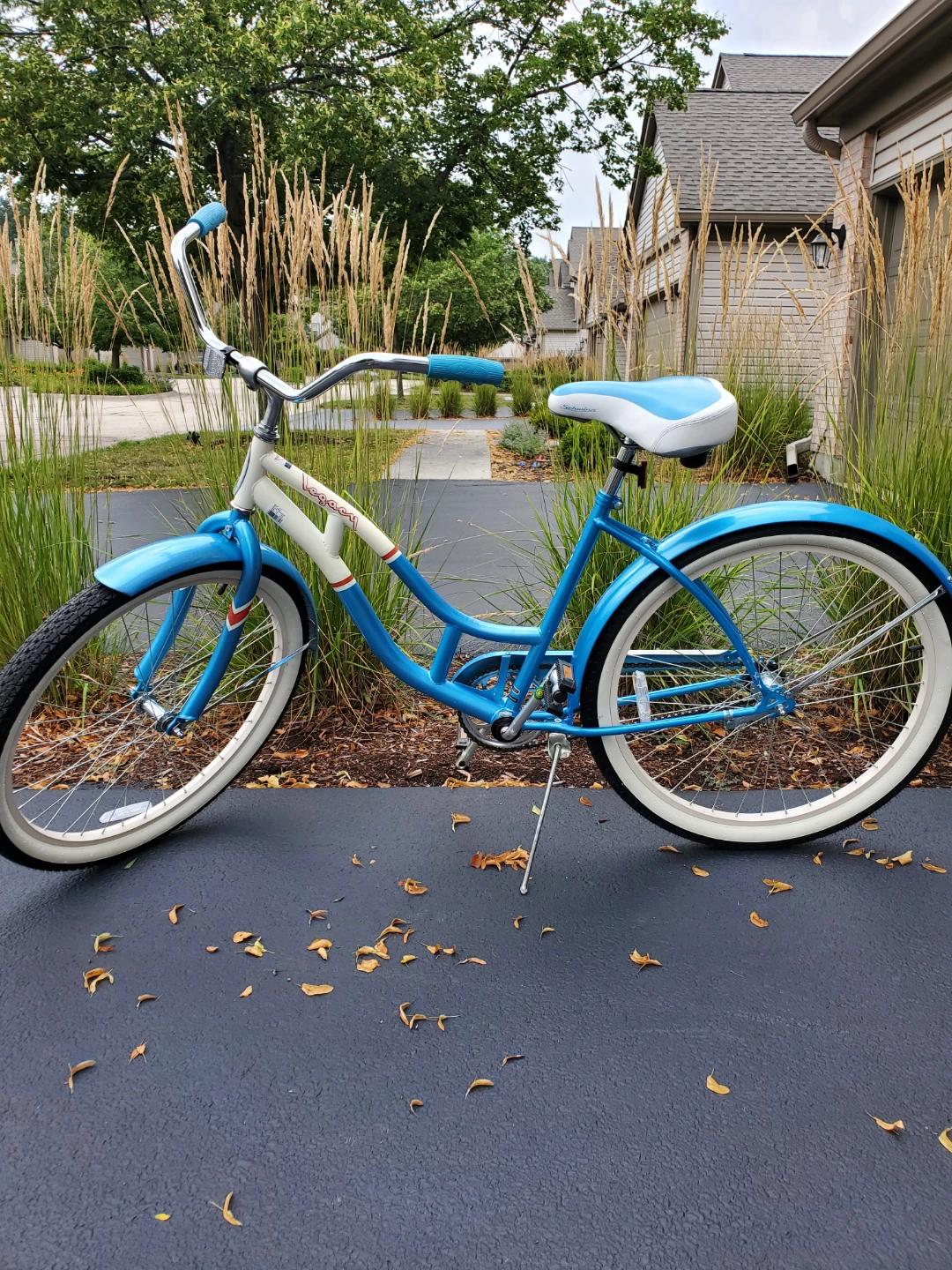 Schwinn Legacy 26" Cruiser Bicycle