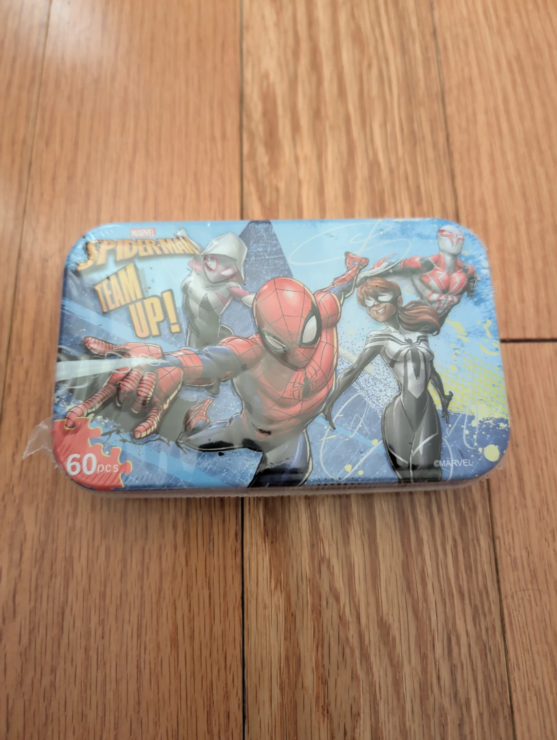Spider-Man Team Up 60 Piece Jigsaw Puzzle Tin
