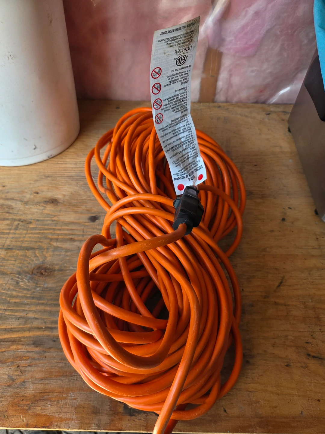 100ft 16 gauge extention cord