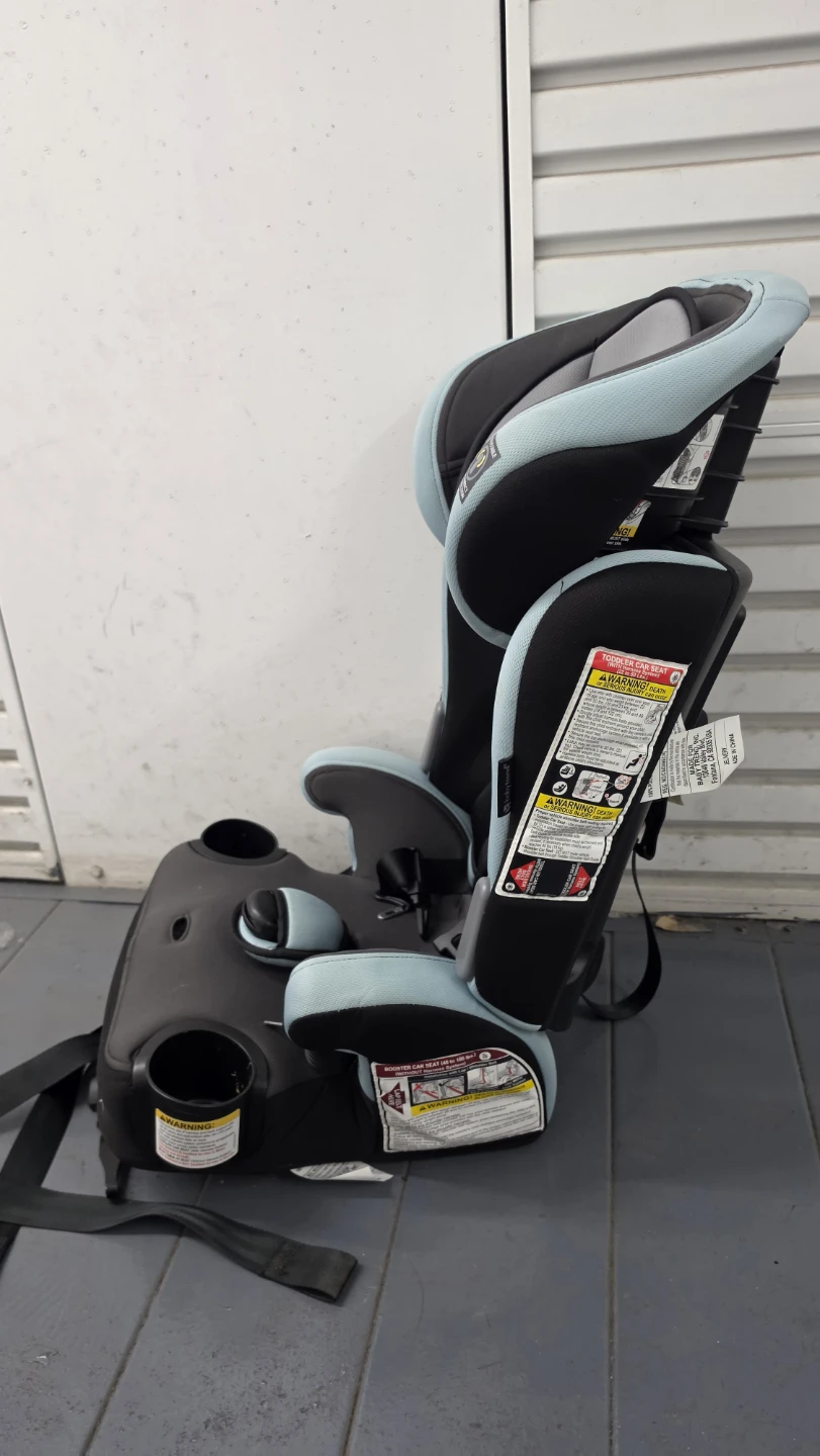 Baby Trend Hybrid Harness Booster Car Seat - photo 2