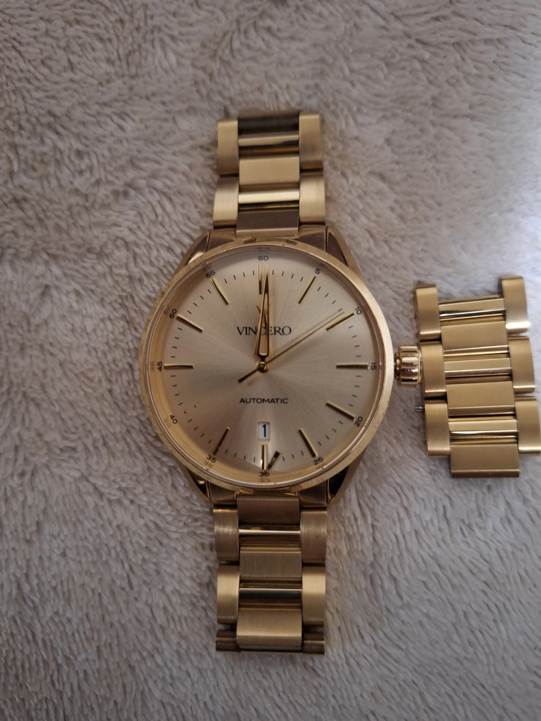 Mens Vincero gold automatic watch