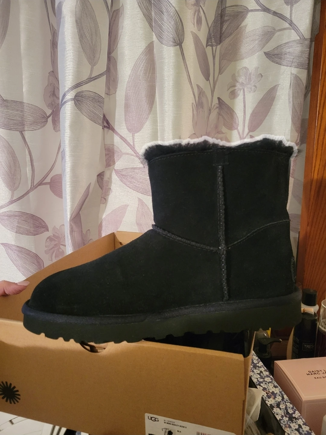 UGG BOOTS