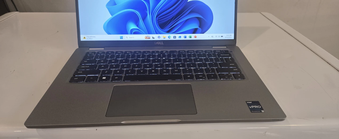 Dell Latitude 5430 Laptop - photo 3