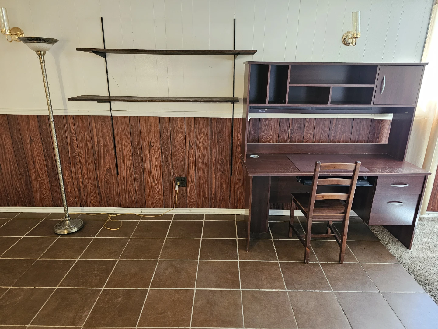 Available immediately BASEMENT SUITE ON MALVERN CLOSE  N.E - photo 3