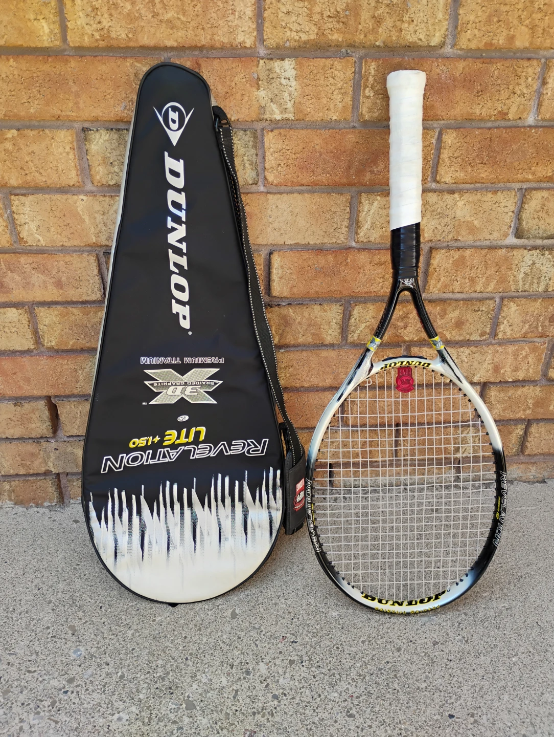 Dunlop Revelation Lite +150 Tennis Racket with Cover