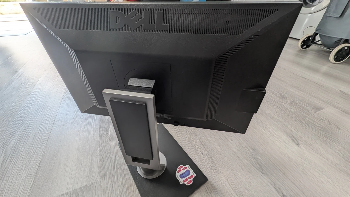 Dell 22" Monitor - photo 2