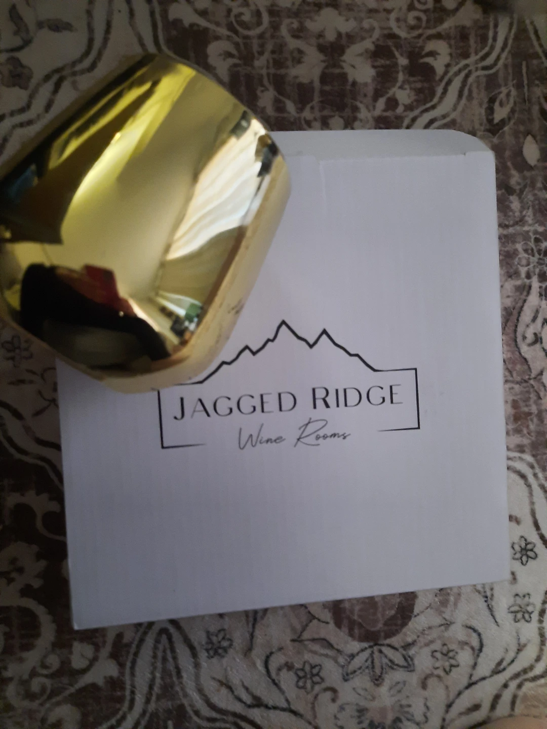 Jagged Ridge Wine Rooms Gold Tumblers (Set of 4)