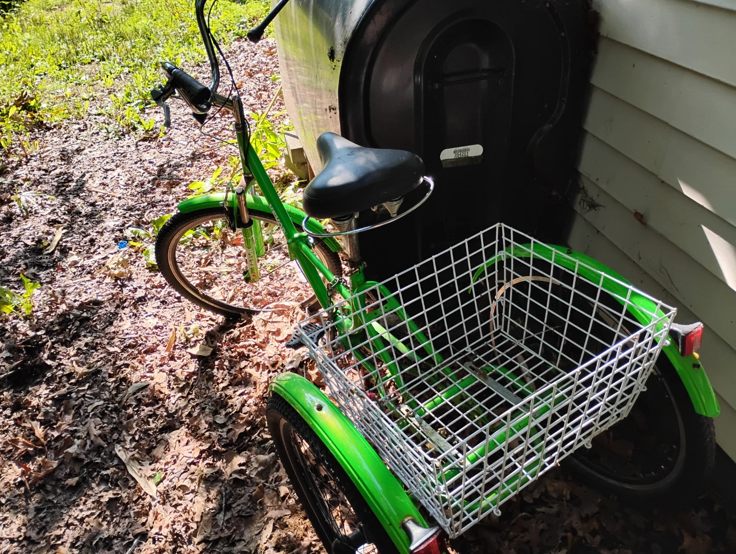VEVOR Green Adult Tricycle with Basket - photo 3