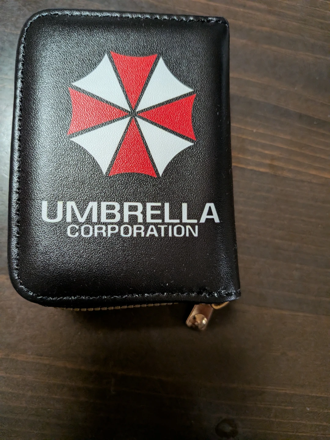 Umbrella Corporation 1O Card Slot Wallet. - photo 2