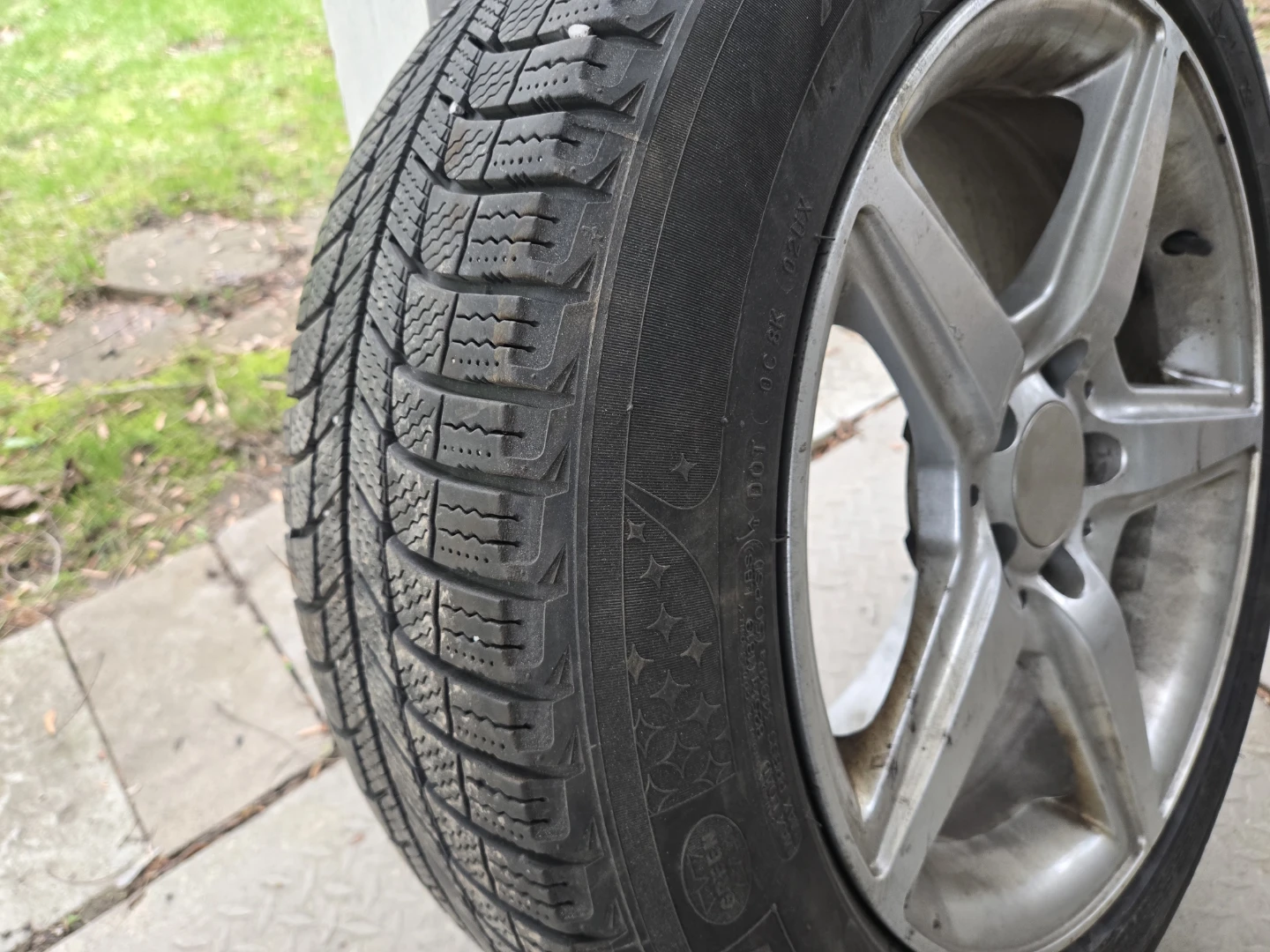 4 MICHELIN X -ICE  Winter Tires with Alloy Rims