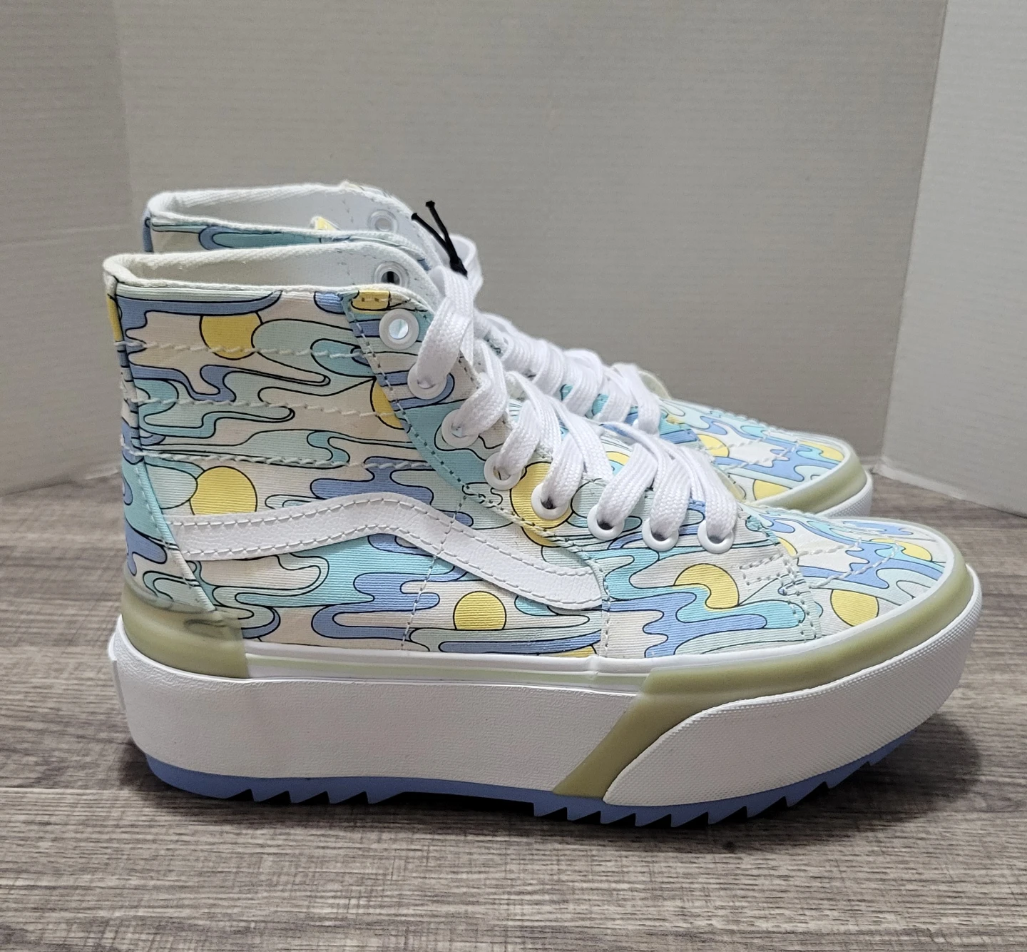 Vans UV Activated High Top Platform Sneakers Size 4 / 5.5 women - photo 3