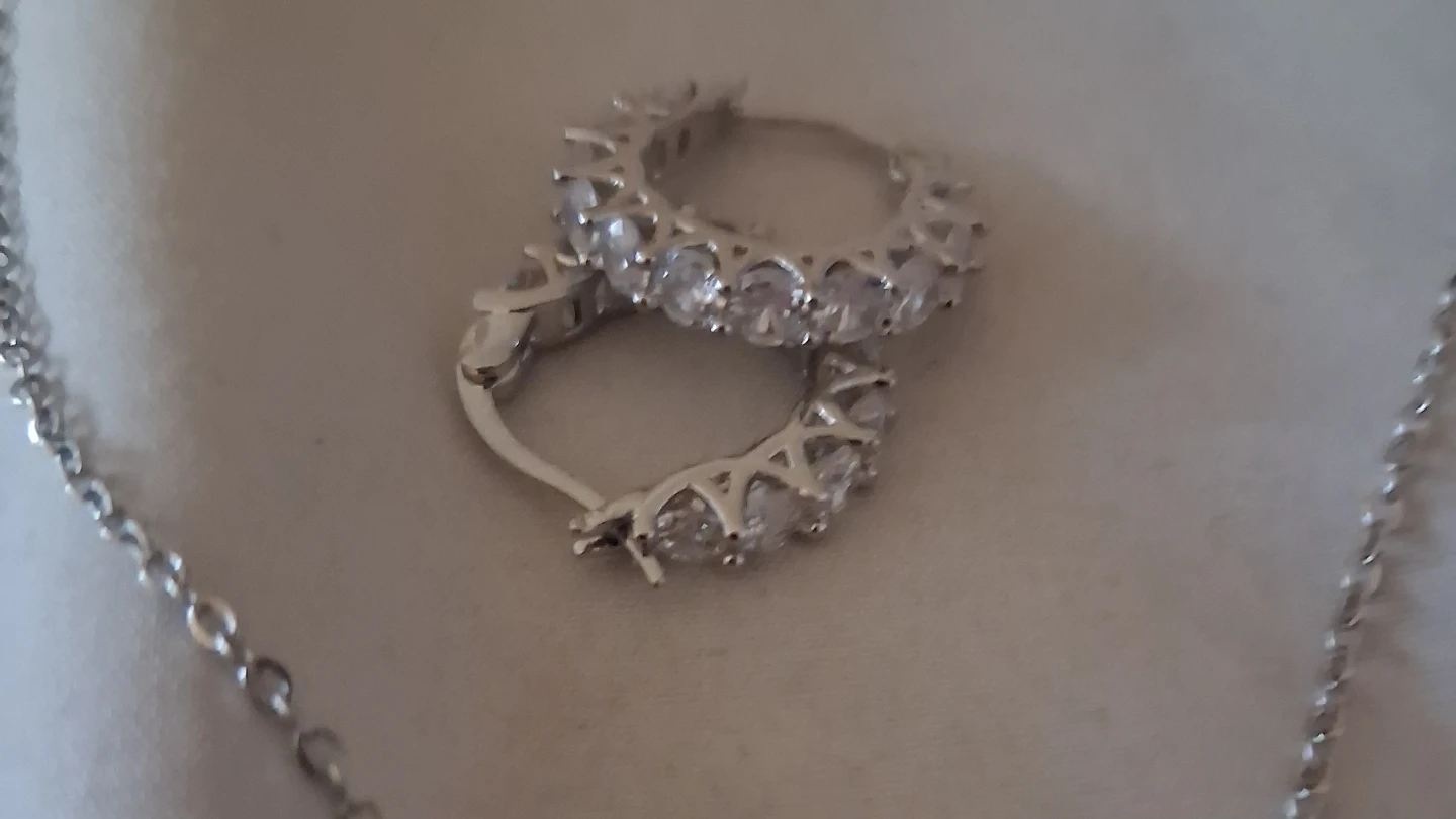 Heart Pendant Necklace and Hoop Earrings Set - photo 4
