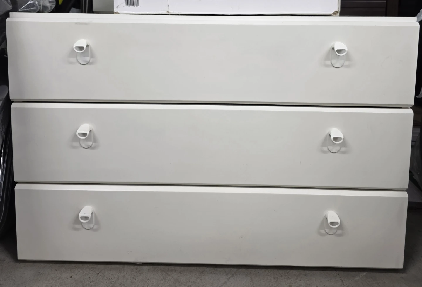 White 3-Drawer Dresser