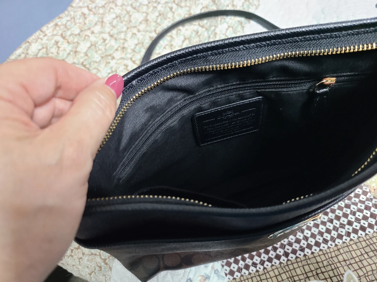 Coach Signature C Shoulder Bag - photo 5