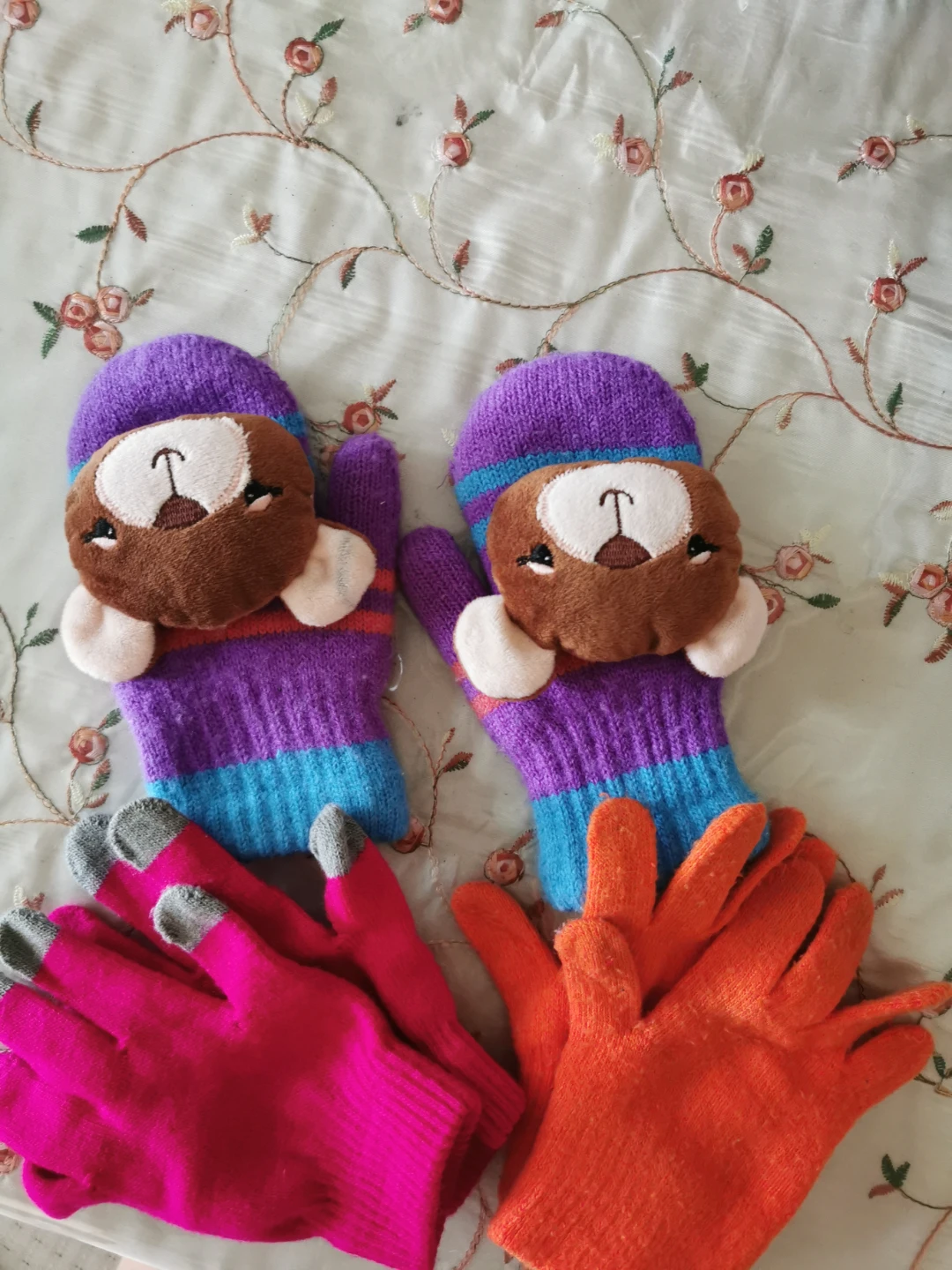 Children's Bear Mittens and Gloves Set