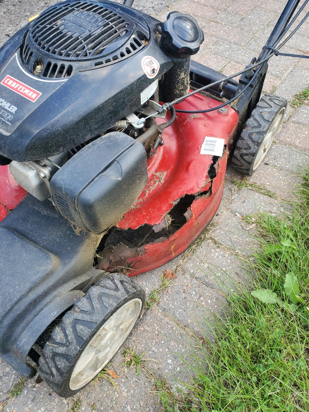 Gas Lawn Mower (for parts) - photo 4