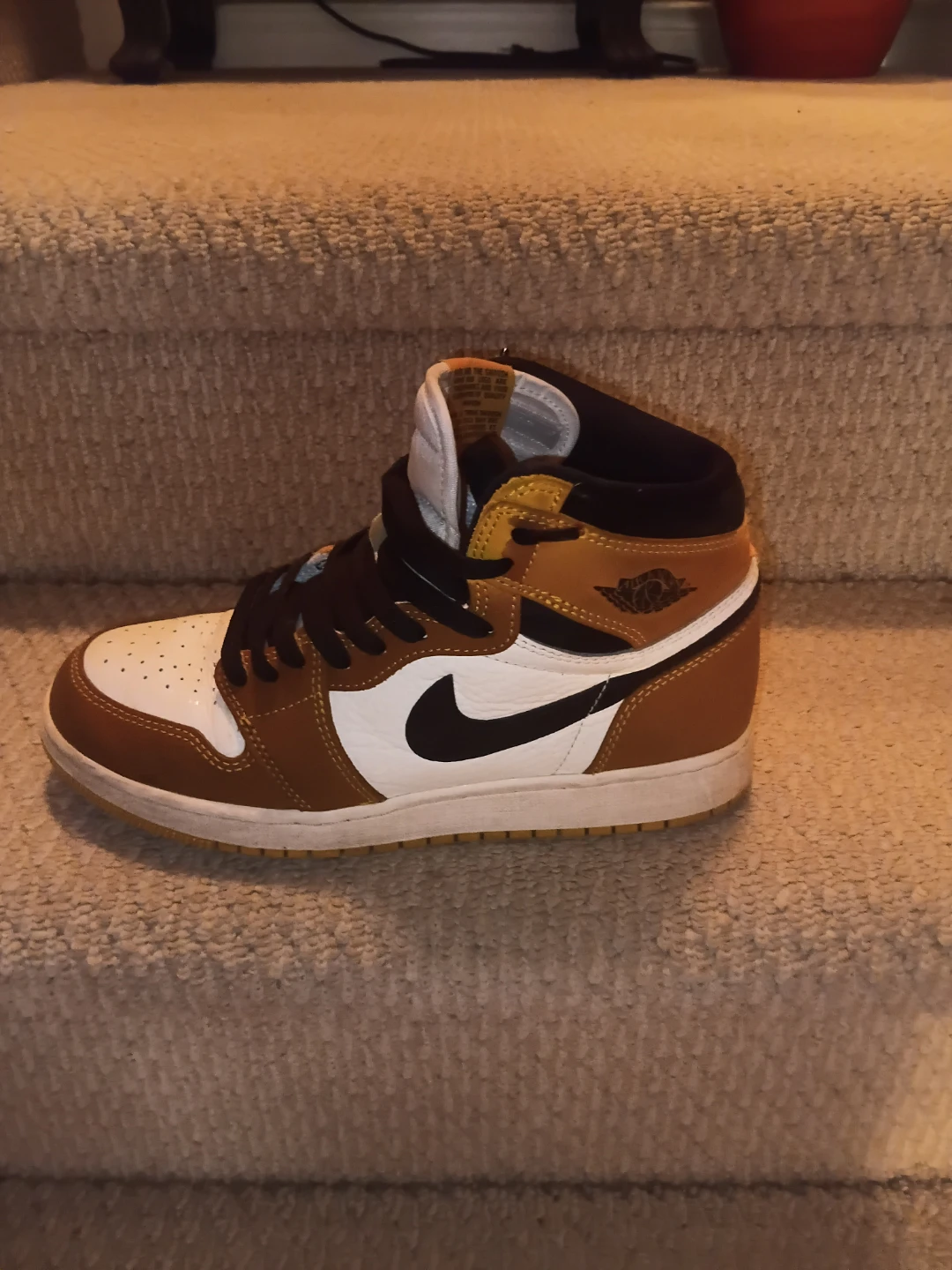 Air Jordan 1 Mid Yellow Ochre Sneakers - photo 3