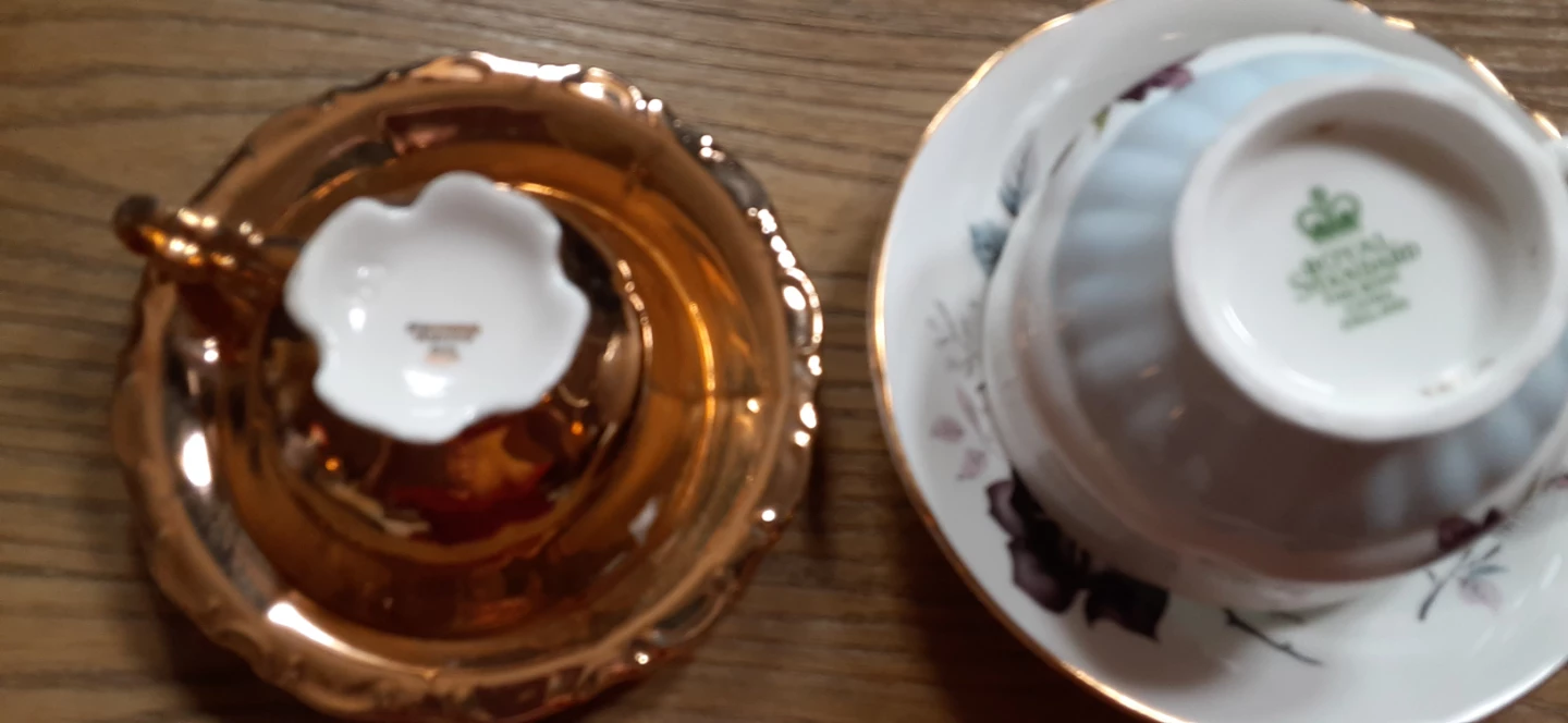 Royal Standard Fine Bone China Teacup and Saucer Set - photo 2