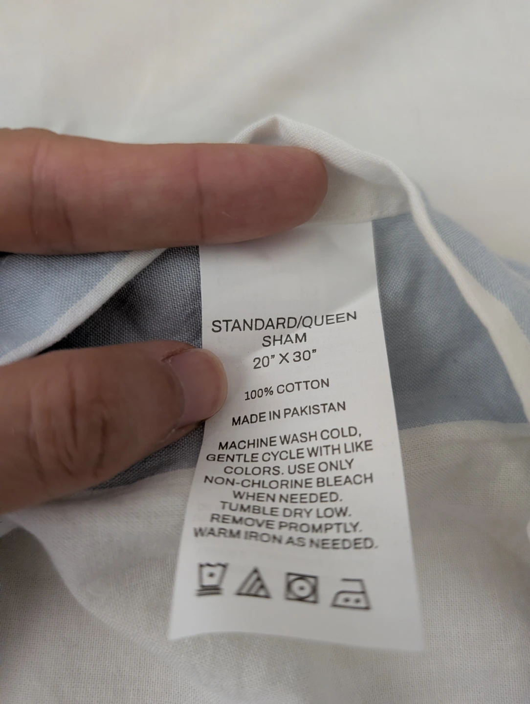 DKNY Standard/Queen Sham Blue & White Stripe 100% Cotton - photo 2