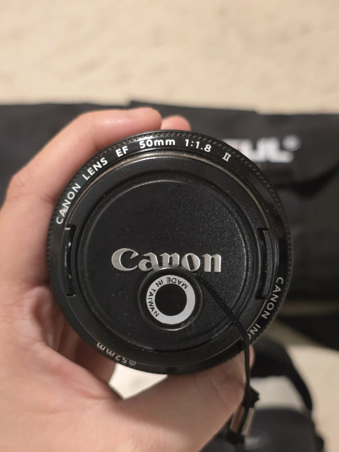 Canon EF 50mm f/1.8 II Lens with tripod bag