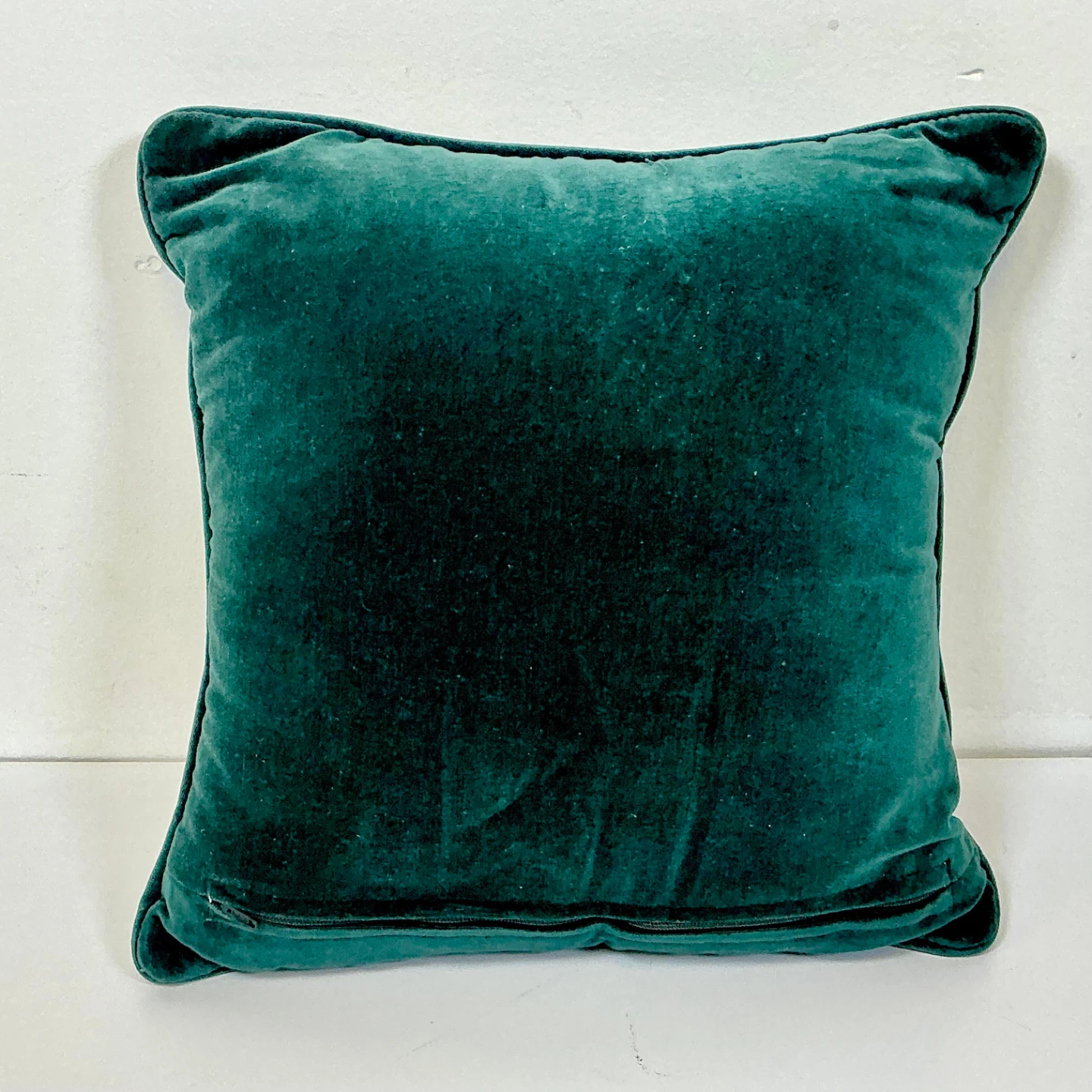 Vintage Mid-Century Needlepoint Tulip & Velvet Pillow - photo 2